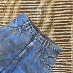 Vintage Bill Blass Stonewashed High Waist Pleated Jeans